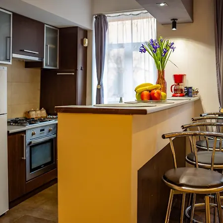 John Private Parking