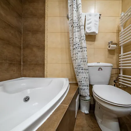 Apartment John Private Parking Brașov