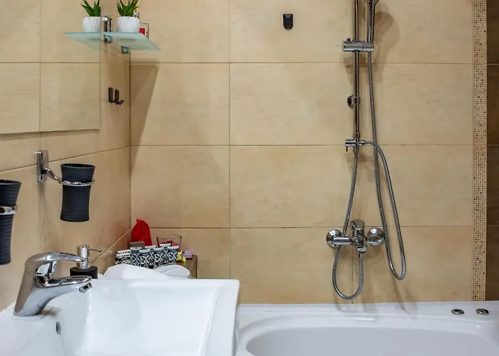 John Private Parking * Brassó